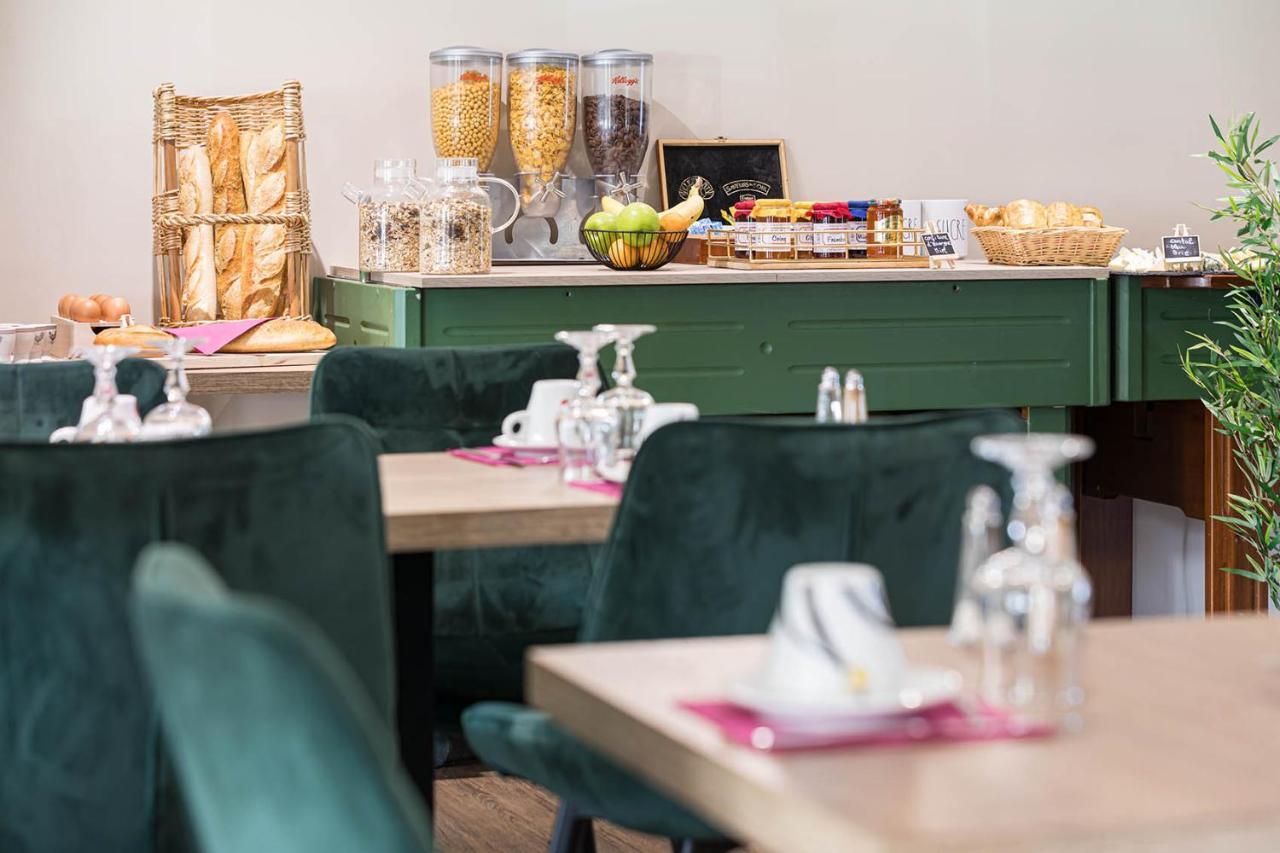 Logis Hotel Restaurant L'Abri Blavozy Ngoại thất bức ảnh