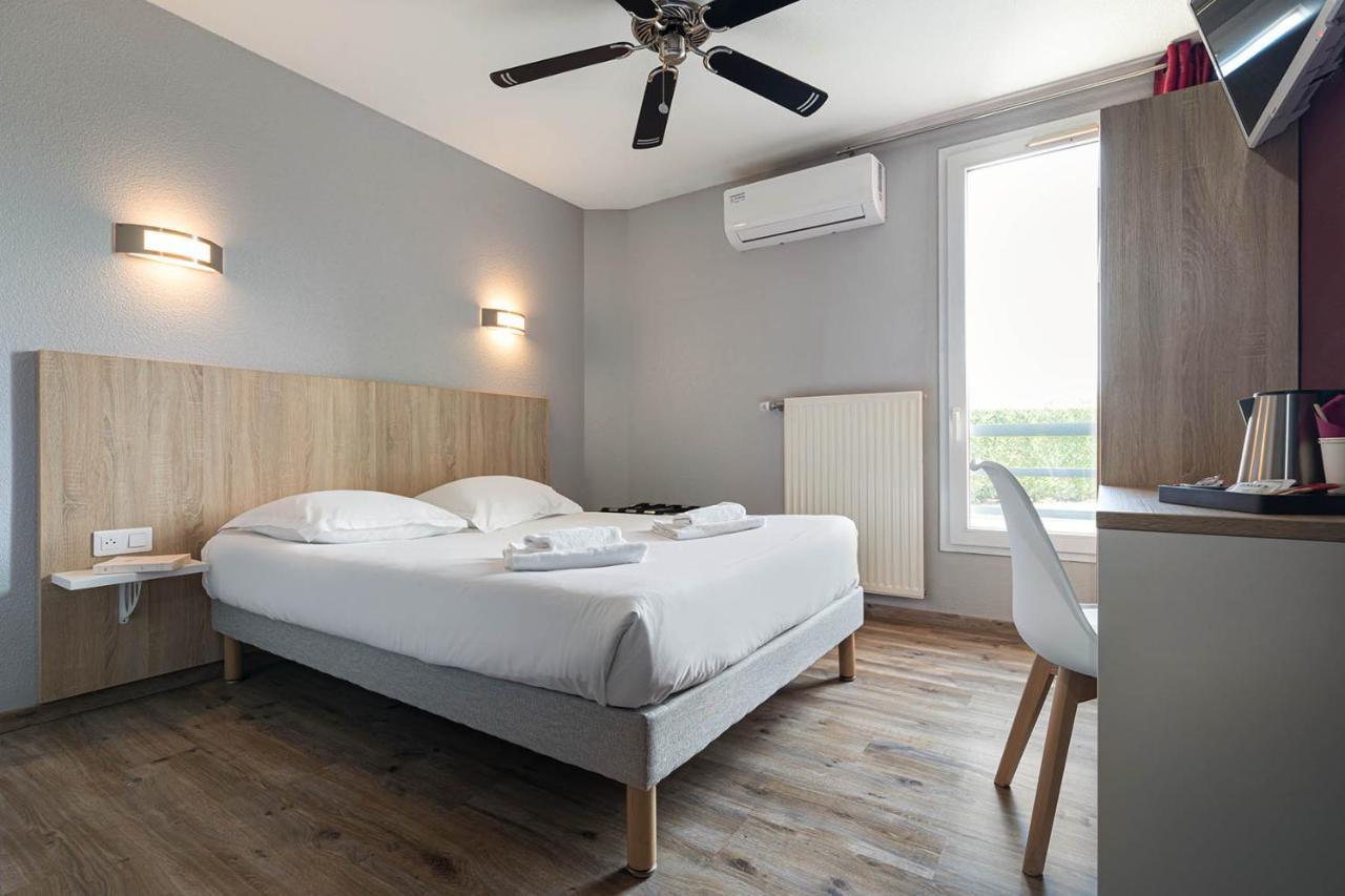 Logis Hotel Restaurant L'Abri Blavozy Ngoại thất bức ảnh